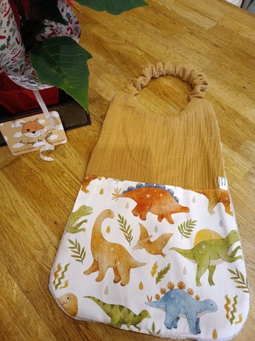 Bavoir cantine maternelle dinosaures