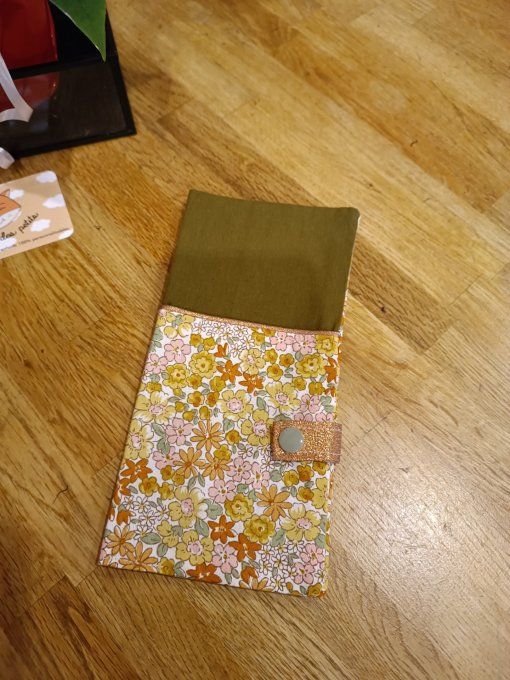 Protège livret de famille camélia orange