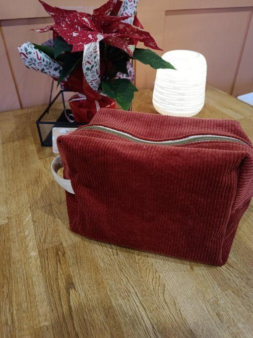 Trousse de toilette velours rouge