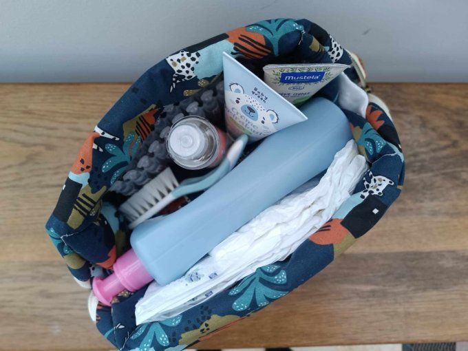 Trousse de toilette en velours